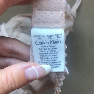 Calvin Klein Nude Lace Bra 💗